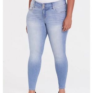 Torrid premium skinny jeans